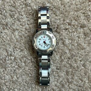 Wrangler women’s vintage‎ silver stainless steel bracelet watch one size